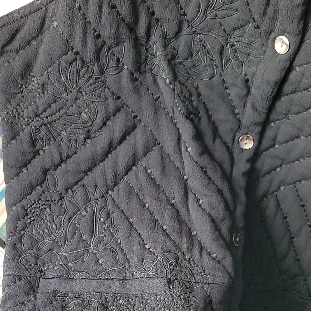 Chico's Design Artsy, Embroidered Black Vest 3=16/XL. - Picture 8 of 14